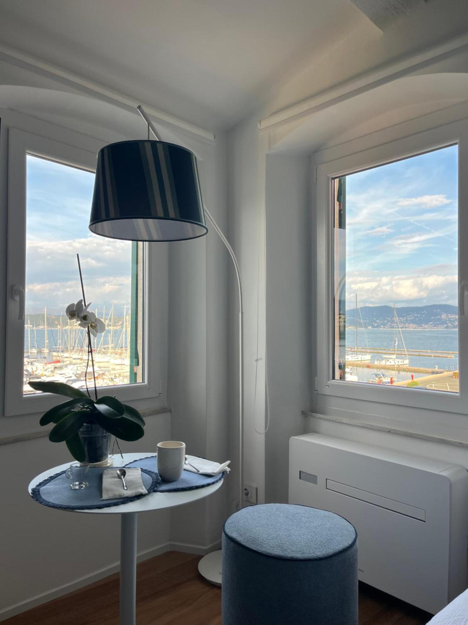 About Italy Holiday Rooms And Apartments بورتوفينيري المظهر الخارجي الصورة