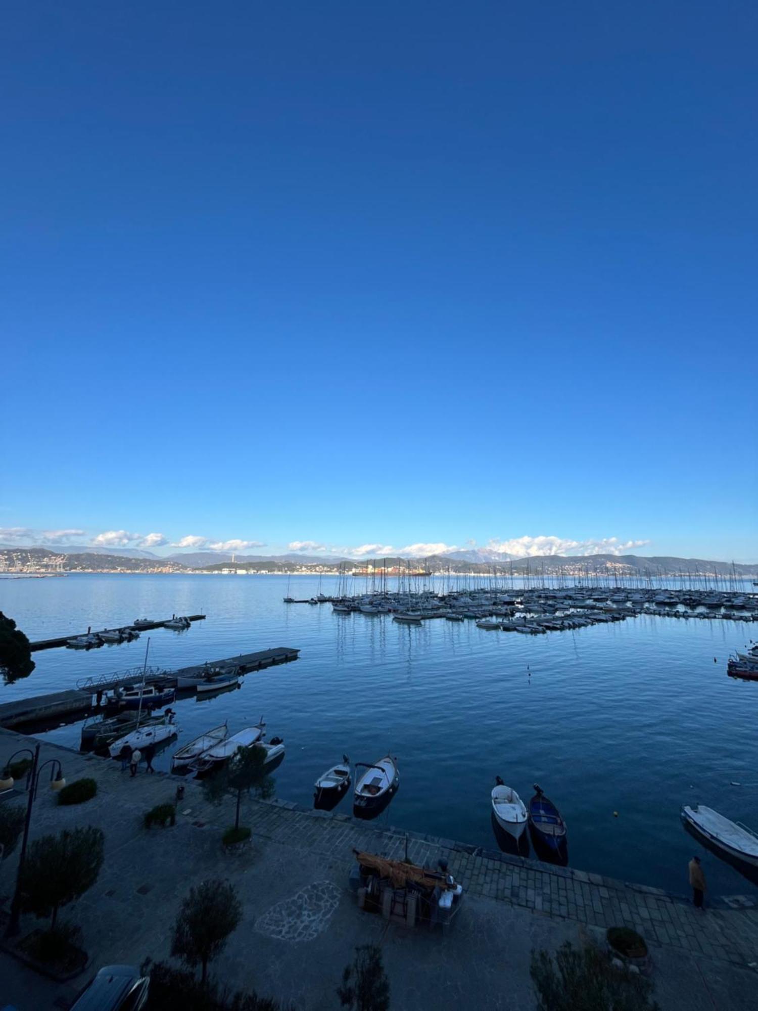 About Italy Holiday Rooms And Apartments بورتوفينيري المظهر الخارجي الصورة