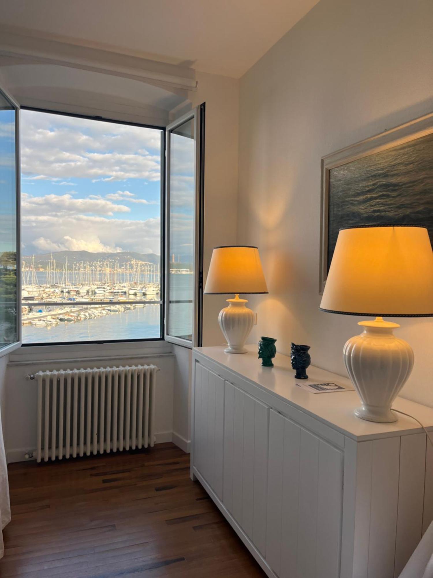 About Italy Holiday Rooms And Apartments بورتوفينيري المظهر الخارجي الصورة
