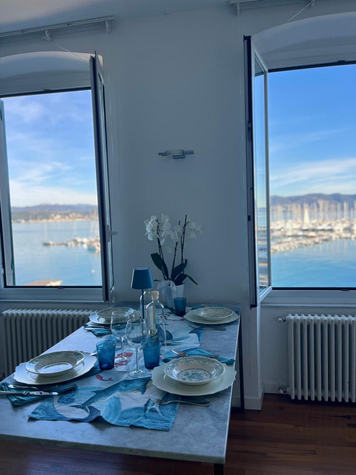 About Italy Holiday Rooms And Apartments بورتوفينيري المظهر الخارجي الصورة