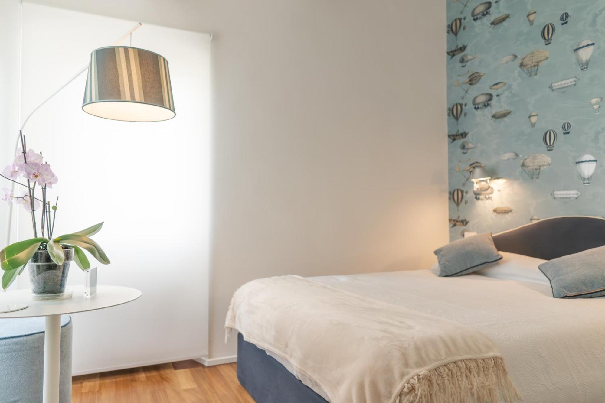 About Italy Holiday Rooms And Apartments بورتوفينيري المظهر الخارجي الصورة