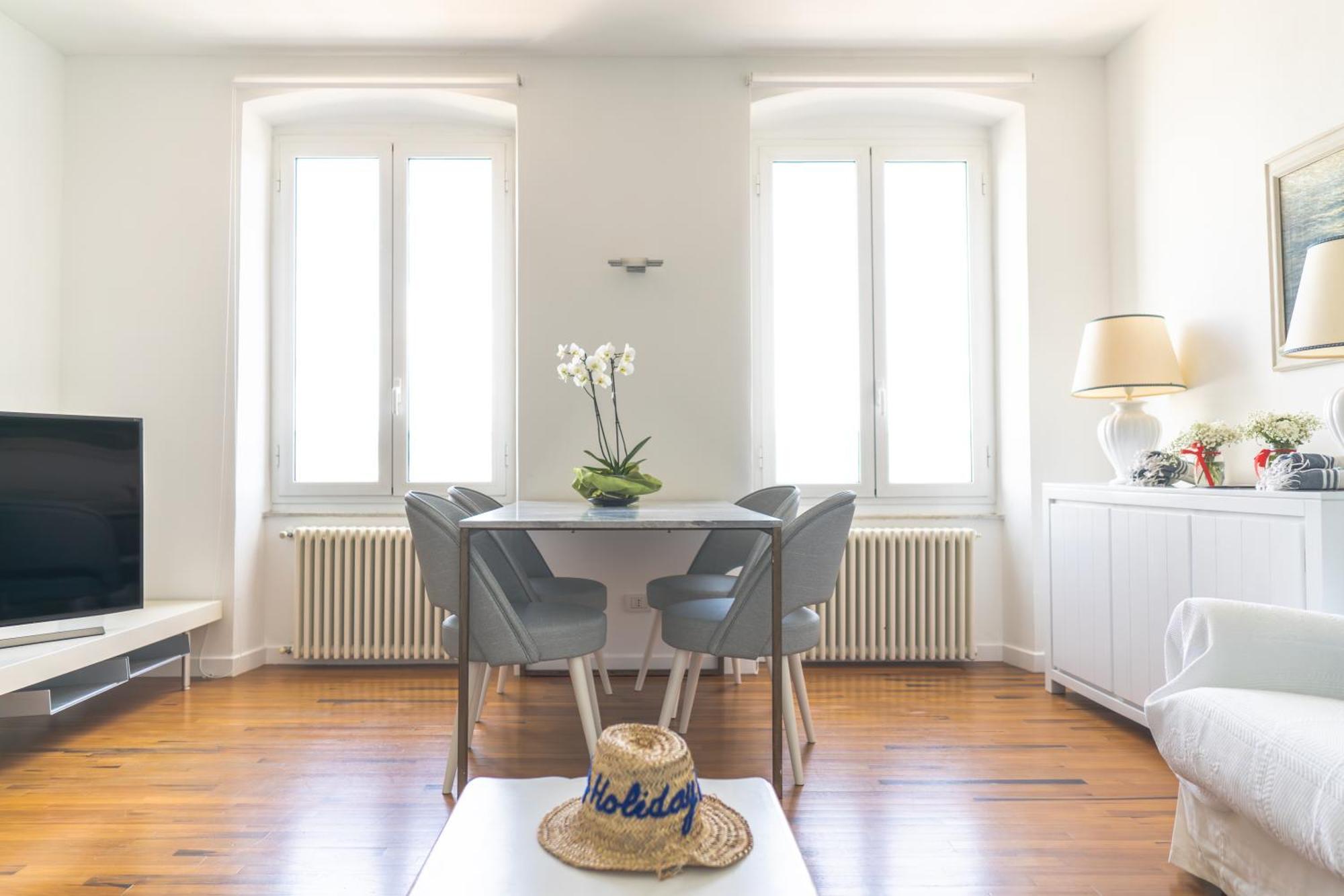 About Italy Holiday Rooms And Apartments بورتوفينيري المظهر الخارجي الصورة