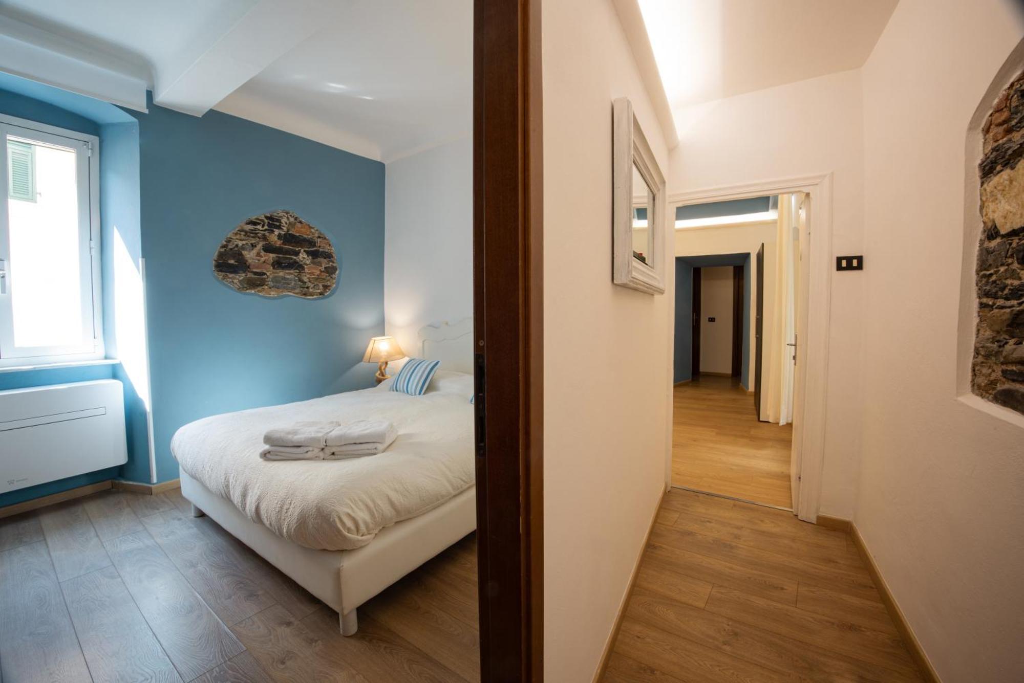 About Italy Holiday Rooms And Apartments بورتوفينيري المظهر الخارجي الصورة